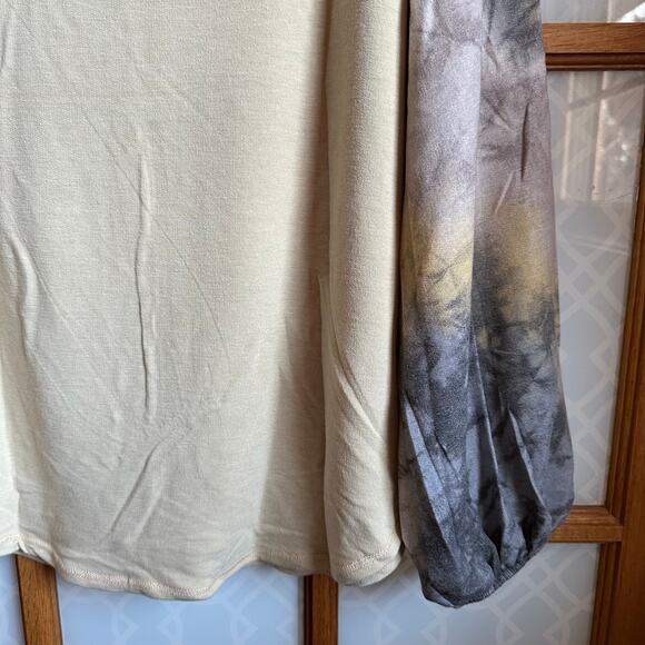 Women’s Sz L “You Choose” A Short, Long Sleeve Top or Jogger, Soft & Lightweight - Picture 7 of 15